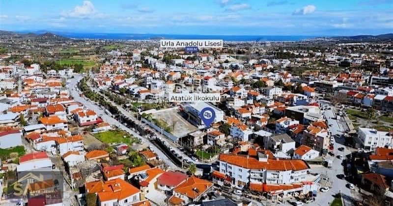 Urla Atatürk İlk Okulu Yanı Kiralık 300 Metre Dükkan - Görsel 2