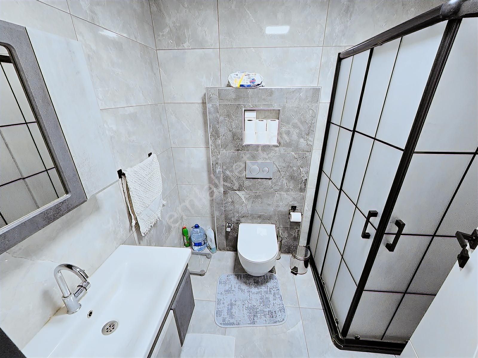 Seval Caddesi Paraleli Sıfır Bina Teras Balkonlu Geniş 4+1 Daire - Görsel 33