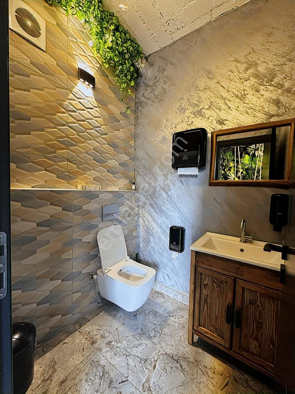 #-yat-# Gelecek Koleji Karşısı Cadde Üzeri 75 M2 Dükkan - Görsel 7