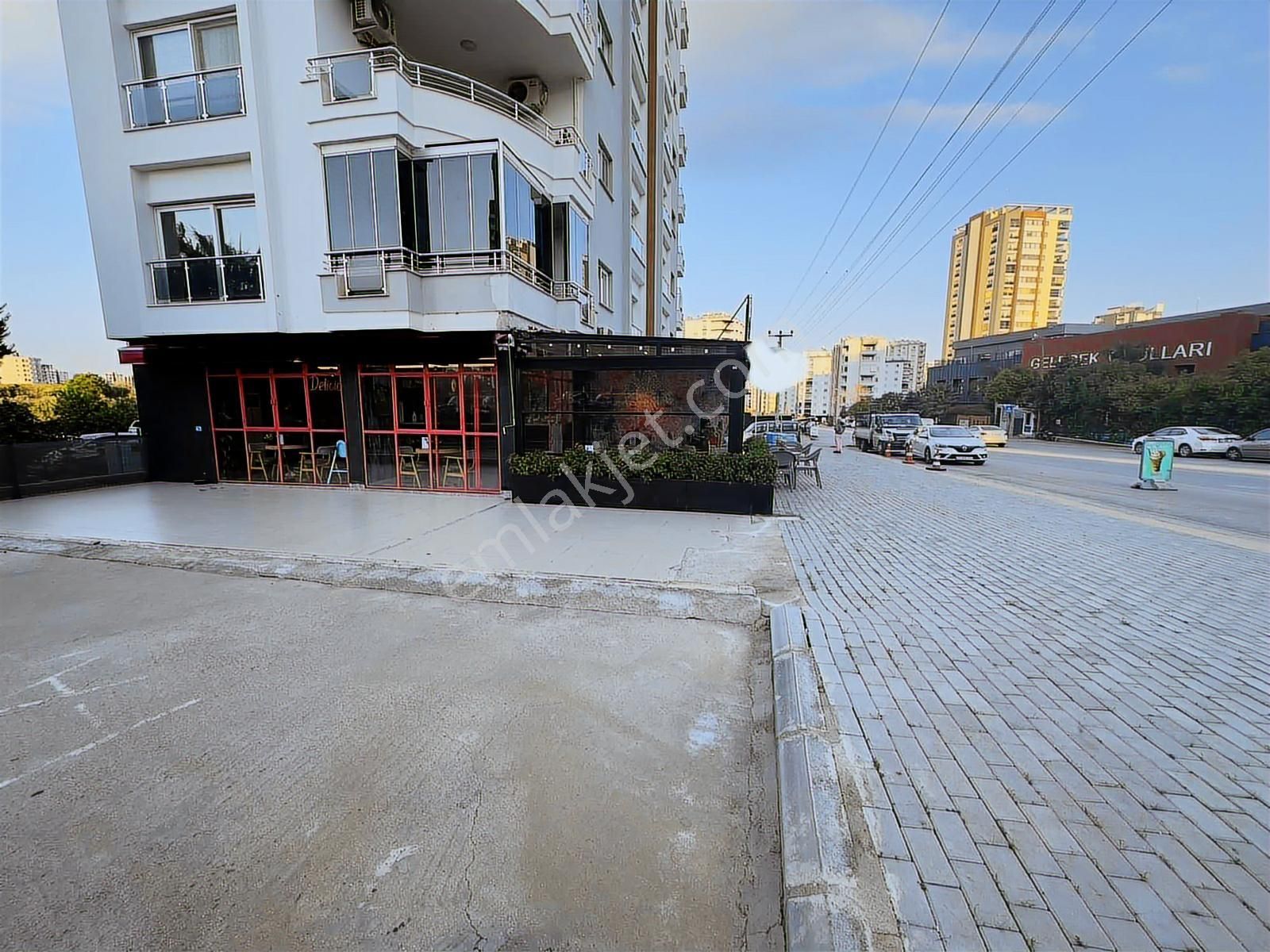 #-yat-# Gelecek Koleji Karşısı Cadde Üzeri 75 M2 Dükkan - Görsel 21