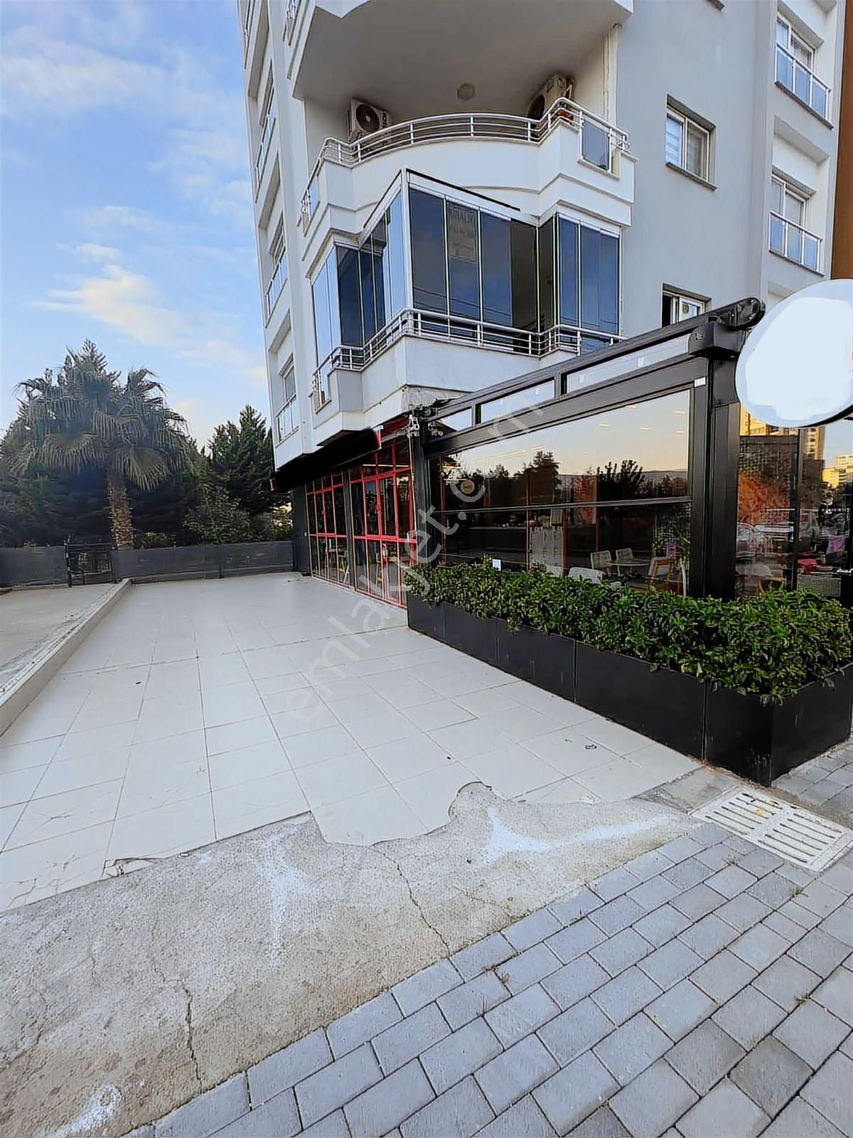 #-yat-# Gelecek Koleji Karşısı Cadde Üzeri 75 M2 Dükkan - Görsel 2