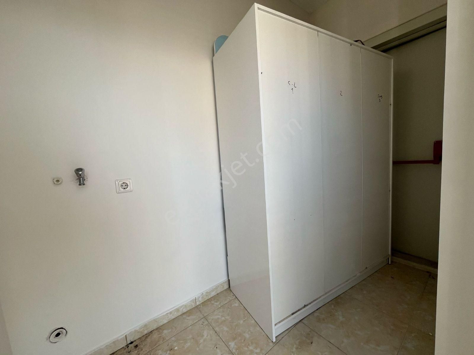 Akdeniz Mah 4+1 Geniş Oturum Lüx Daire - Görsel 9