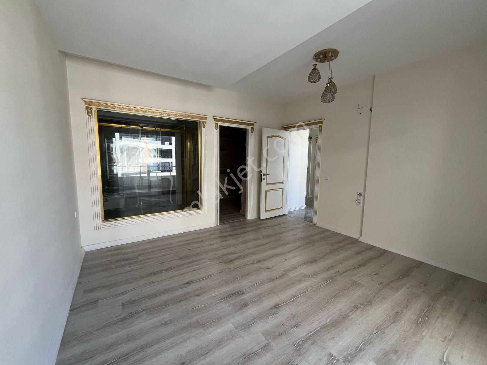 Akdeniz Mah 4+1 Geniş Oturum Lüx Daire - Görsel 14