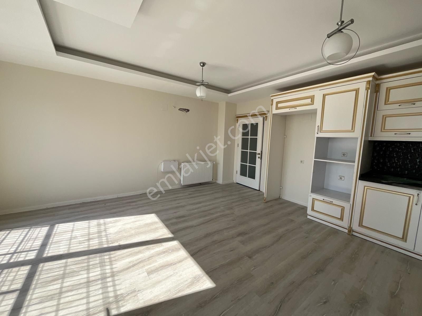 Akdeniz Mah 4+1 Geniş Oturum Lüx Daire - Görsel 6