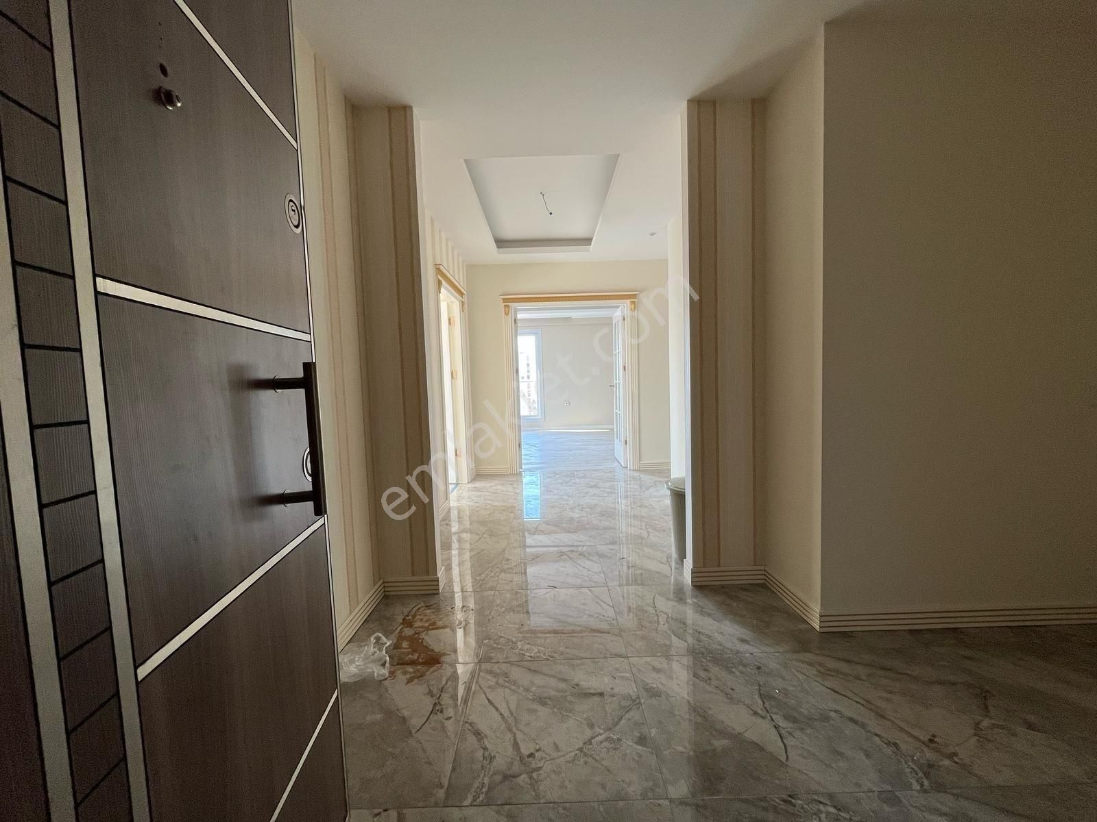 Akdeniz Mah 4+1 Geniş Oturum Lüx Daire - Görsel 20