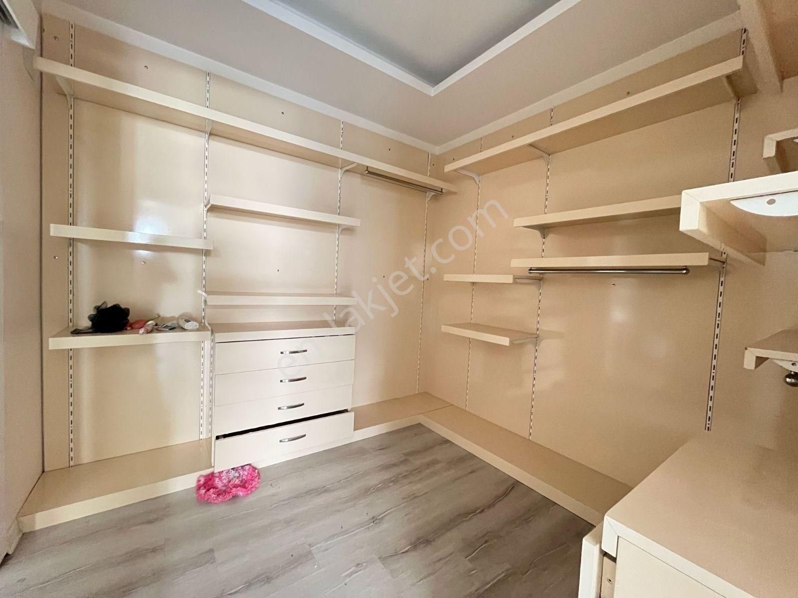 Akdeniz Mah 4+1 Geniş Oturum Lüx Daire - Görsel 4