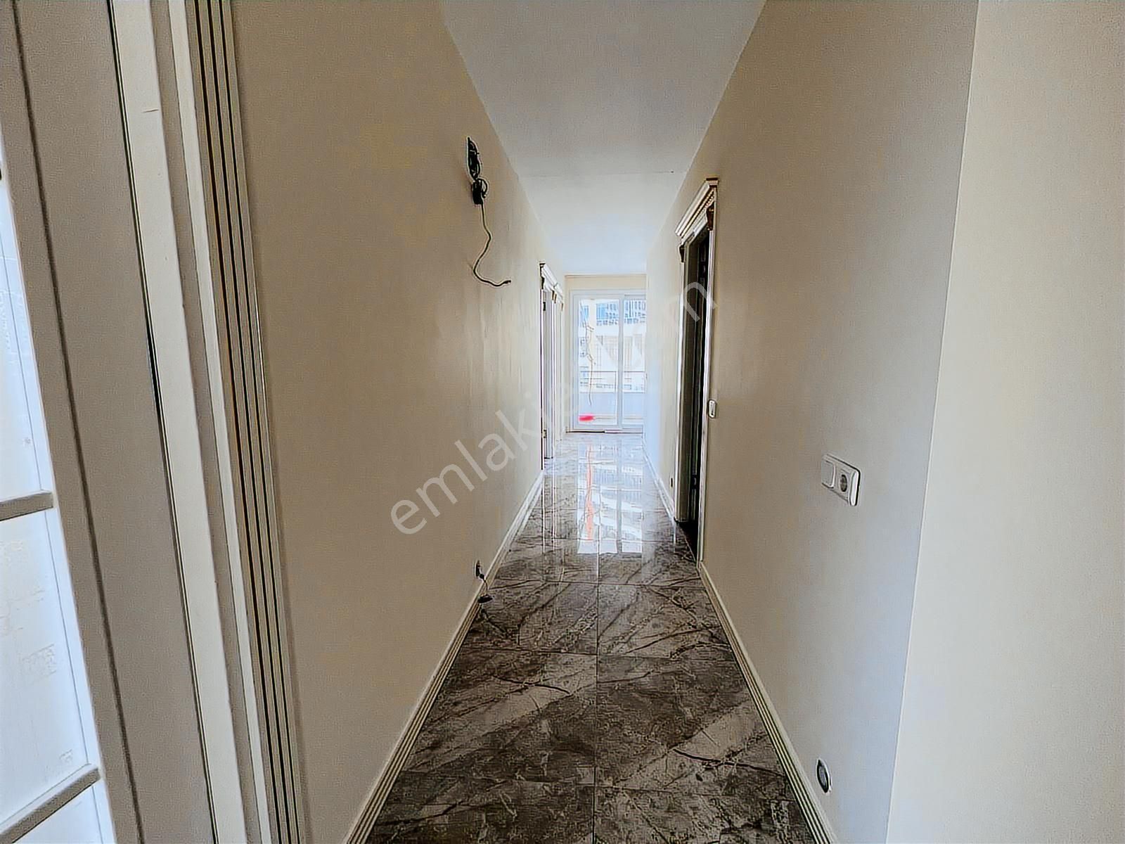 Akdeniz Mah 4+1 Geniş Oturum Lüx Daire - Görsel 18