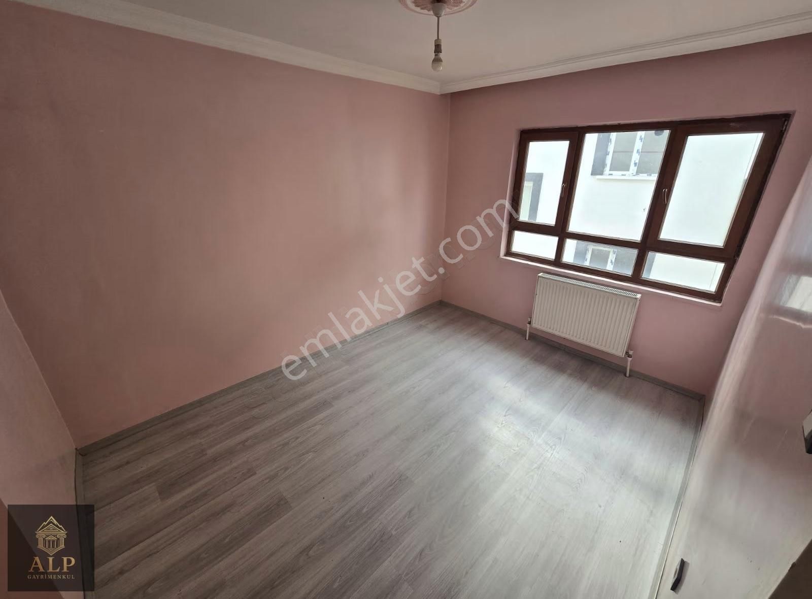 Alp Gayrimenkul'den Cemre Parkı Karşısı Full Yapılı Kiralık - Görsel 15