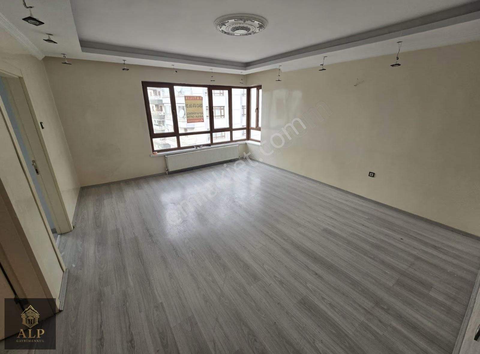 Alp Gayrimenkul'den Cemre Parkı Karşısı Full Yapılı Kiralık - Görsel 4