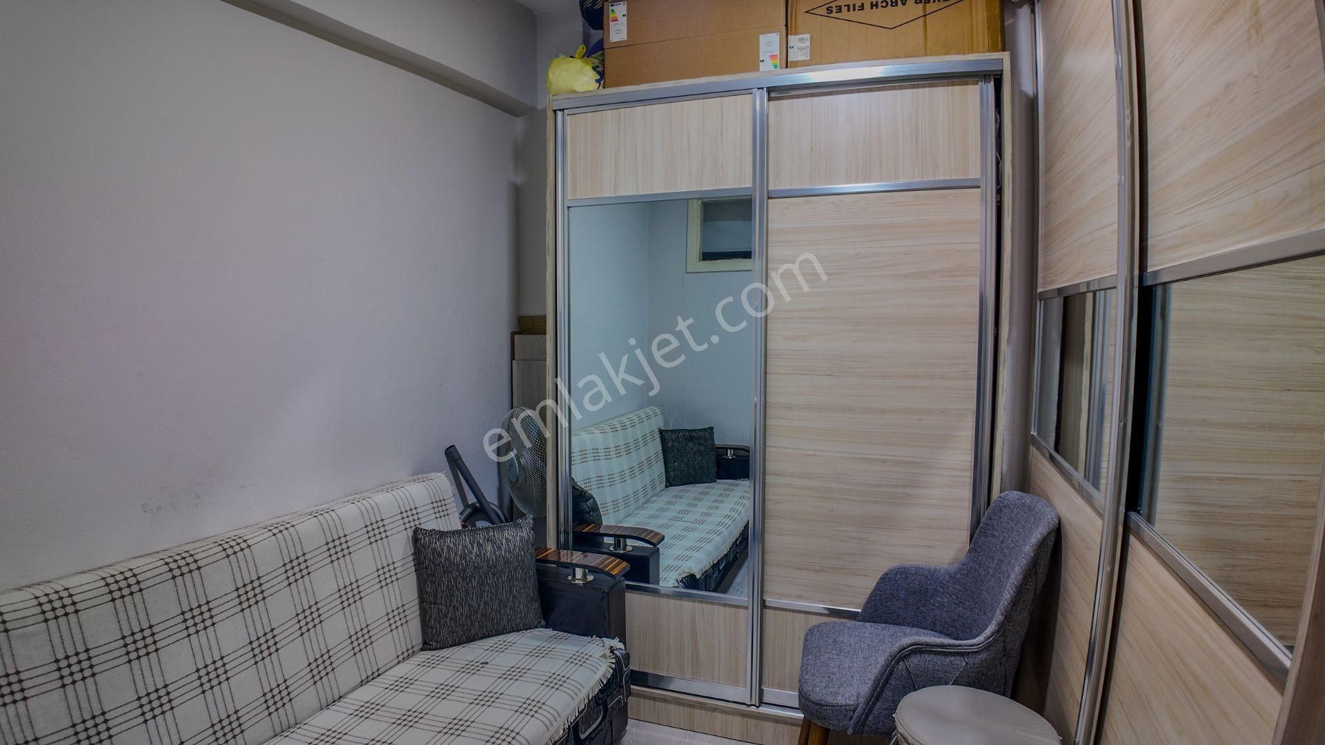 Century21 Loca'dan Bahçelievler'de Konut Ve Ofise Uygun Daire - Görsel 20