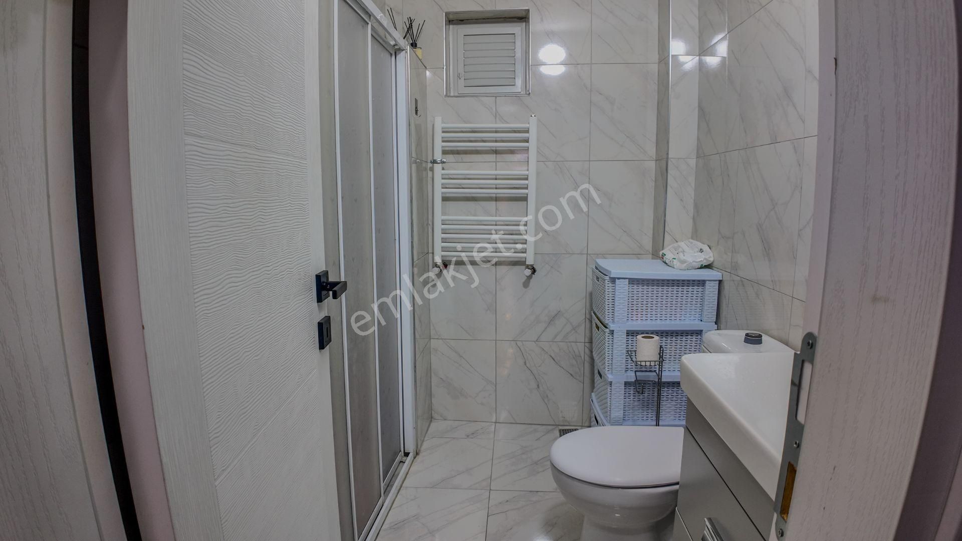 Century21 Loca'dan Bahçelievler'de Konut Ve Ofise Uygun Daire - Görsel 13