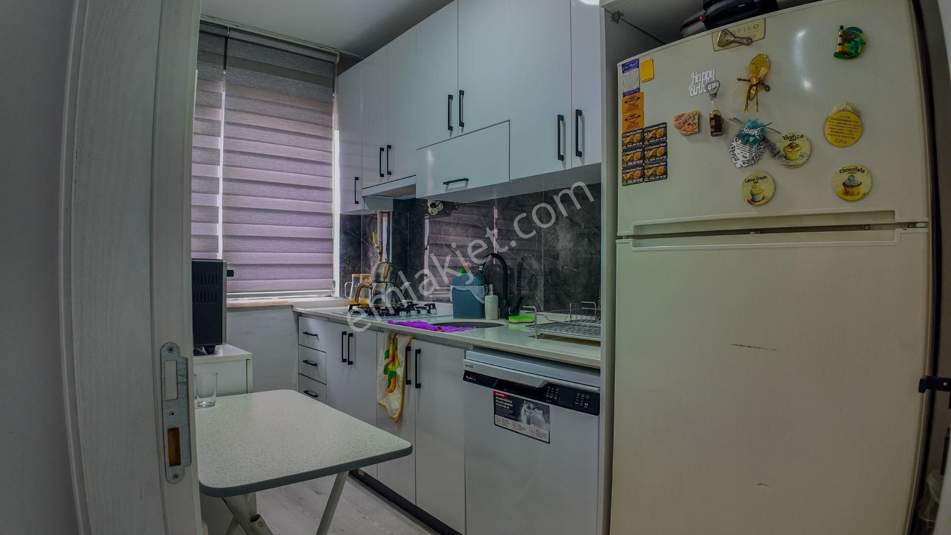 Century21 Loca'dan Bahçelievler'de Konut Ve Ofise Uygun Daire