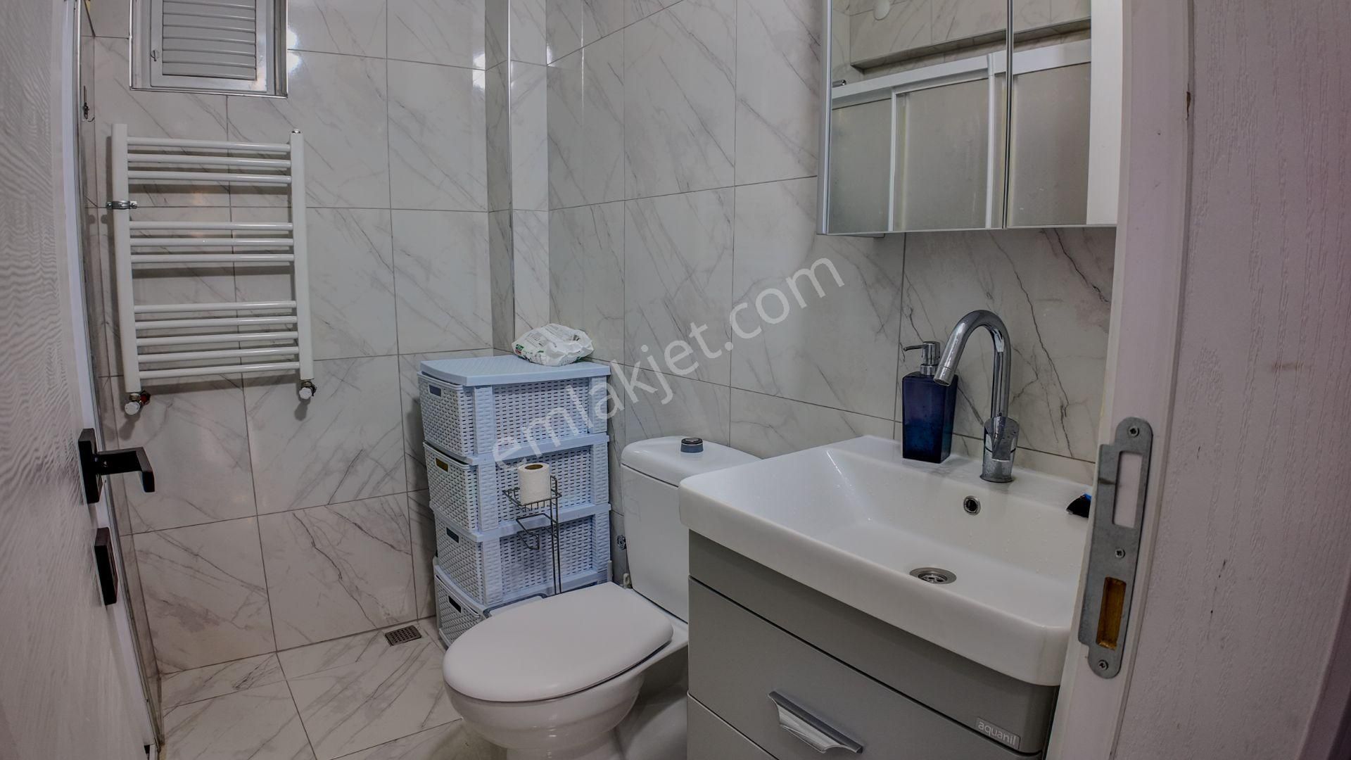 Century21 Loca'dan Bahçelievler'de Konut Ve Ofise Uygun Daire - Görsel 12