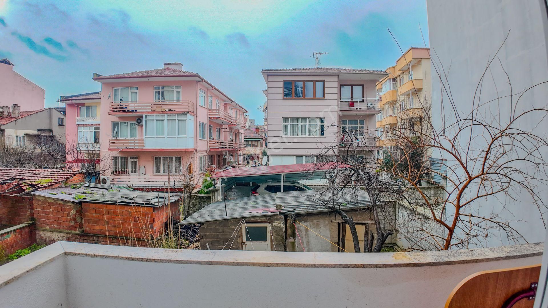 Century21 Loca'dan Bahçelievler'de Konut Ve Ofise Uygun Daire - Görsel 16