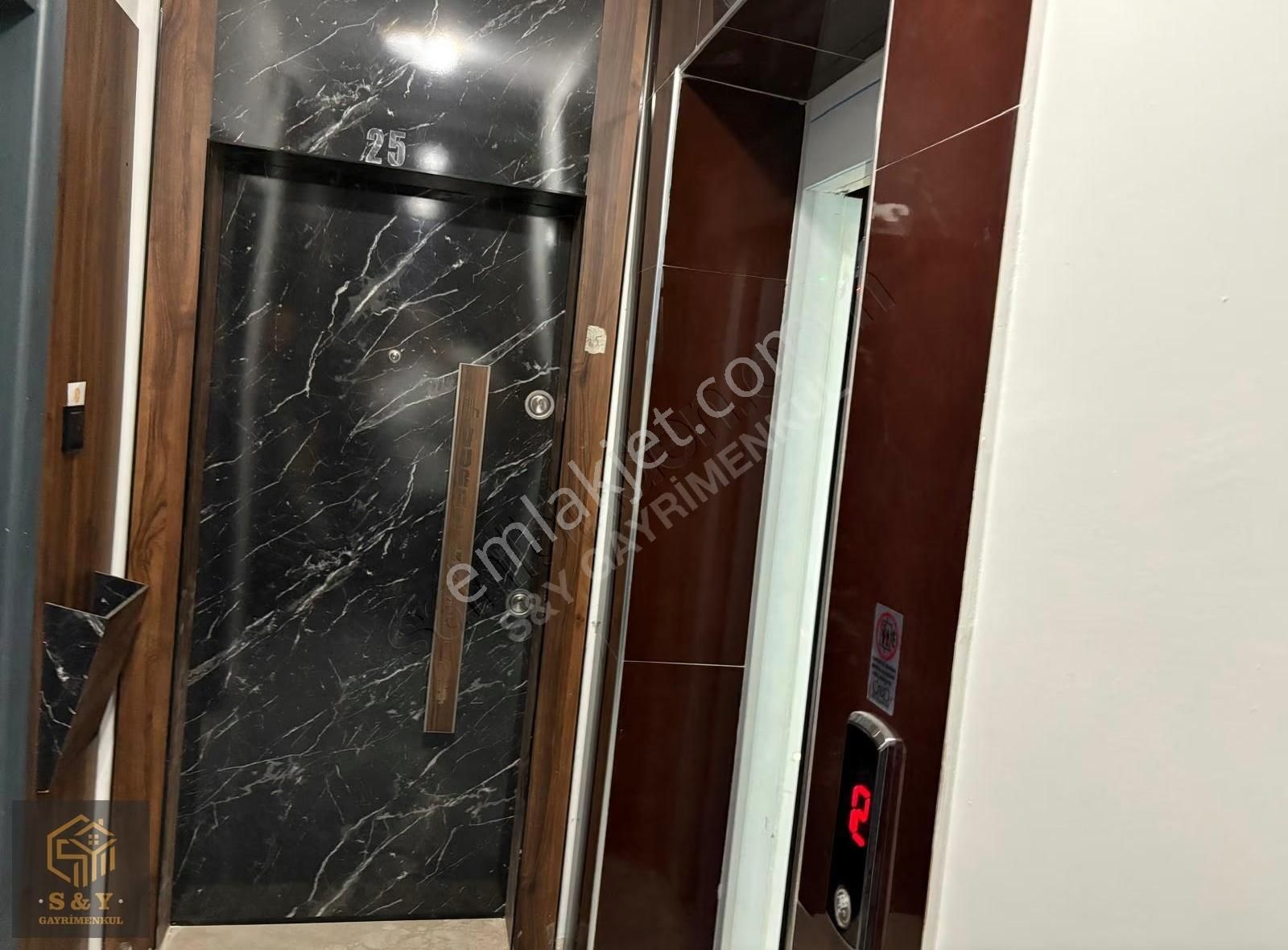 Mevlana Mah. Metro Yakını 3+1 Üs Kat Cadde Ve Park Cepheli Daire - Görsel 7