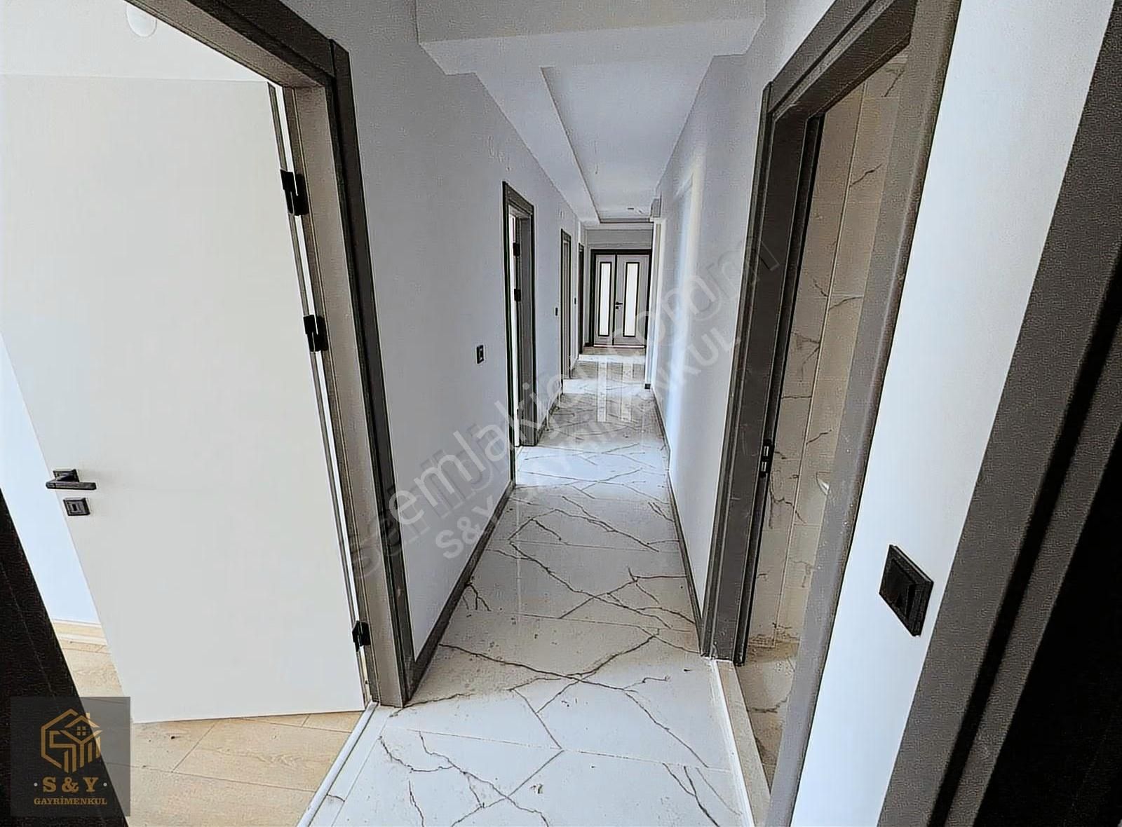 Mevlana Mah. Metro Yakını 3+1 Üs Kat Cadde Ve Park Cepheli Daire - Görsel 26