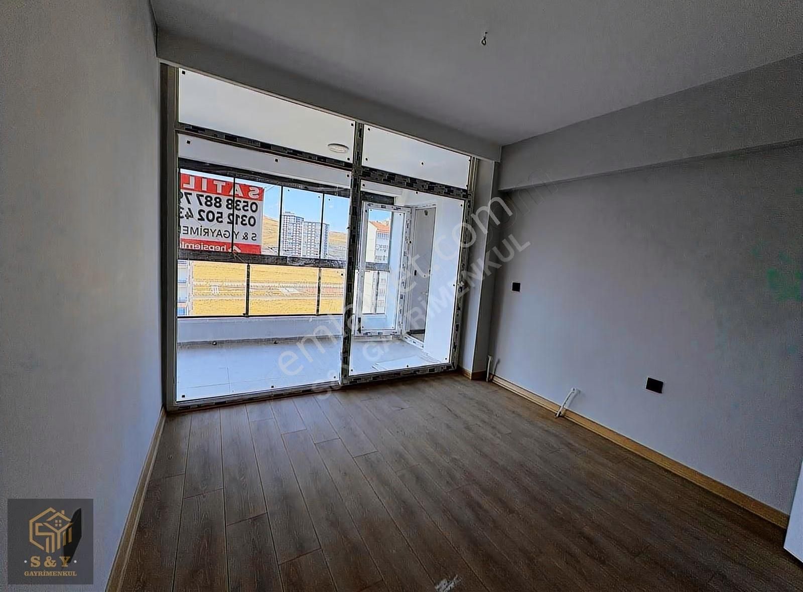 Mevlana Mah. Metro Yakını 3+1 Üs Kat Cadde Ve Park Cepheli Daire - Görsel 23