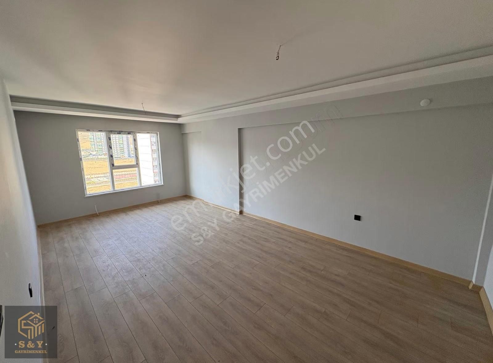 Mevlana Mah. Metro Yakını 3+1 Üs Kat Cadde Ve Park Cepheli Daire - Görsel 27