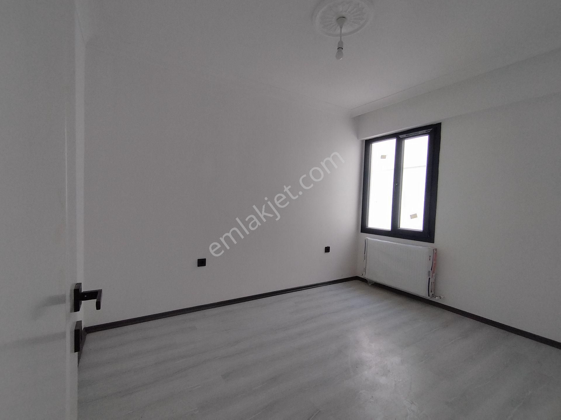 Gömeç Merkezde Satılık Kapalı Mutfak 2+1 Daire - Görsel 12