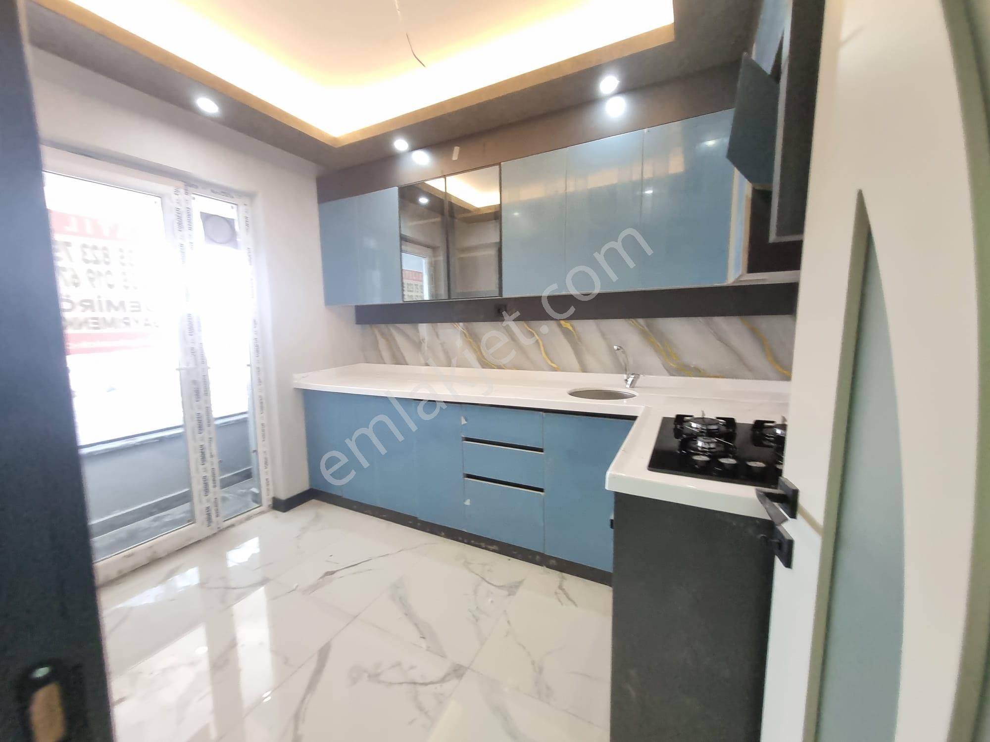 Mendereste Lüx İşiçilikli Yapılı 2+1 Yüksek Giriş