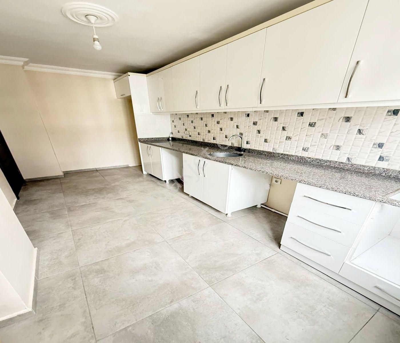 Pusula Yapı'dan Ulaşıma Yakın Kiralık 2+1 Ara Kat Daire!!! - Görsel 2