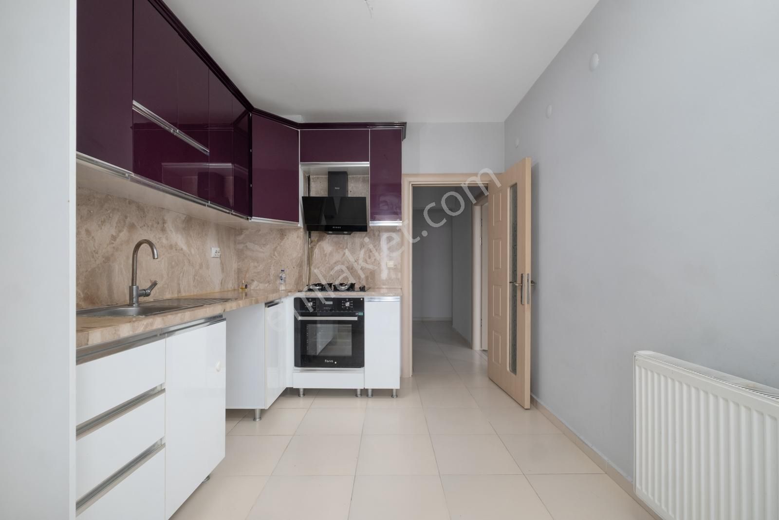 Remax Advantage'dan Balatta Merkezi Konumda Geniş Arakat Boş 3+1 - Görsel 7