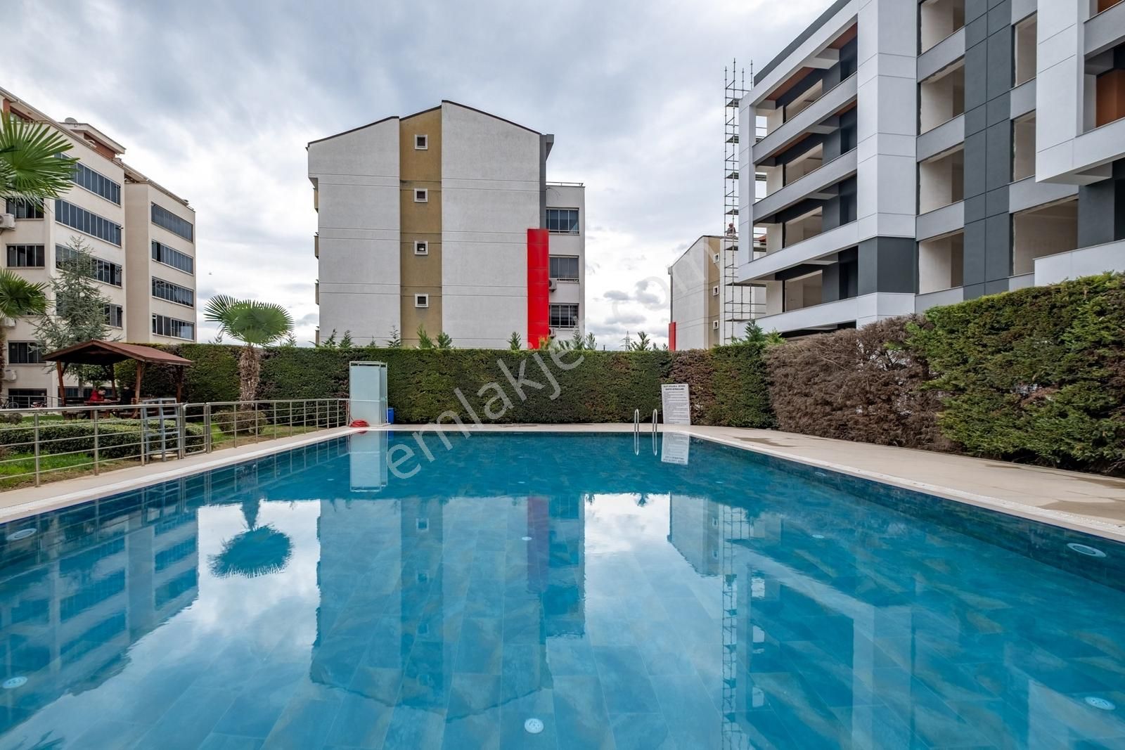 Remax Advantage'dan Balatta Merkezi Konumda Geniş Arakat Boş 3+1 - Görsel 31