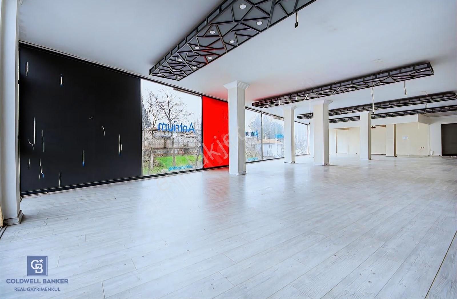 Ümraniye Modoko Yanı 1.100 M² Kiralık Cadde Mağazası - Görsel 4