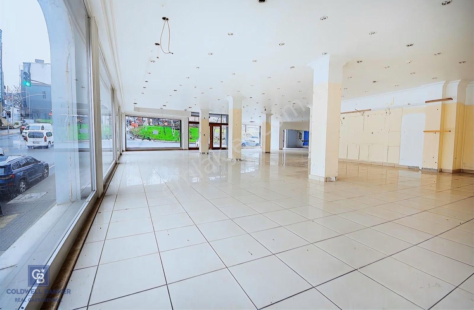 Ümraniye Modoko Yanı 1.100 M² Kiralık Cadde Mağazası - Görsel 23