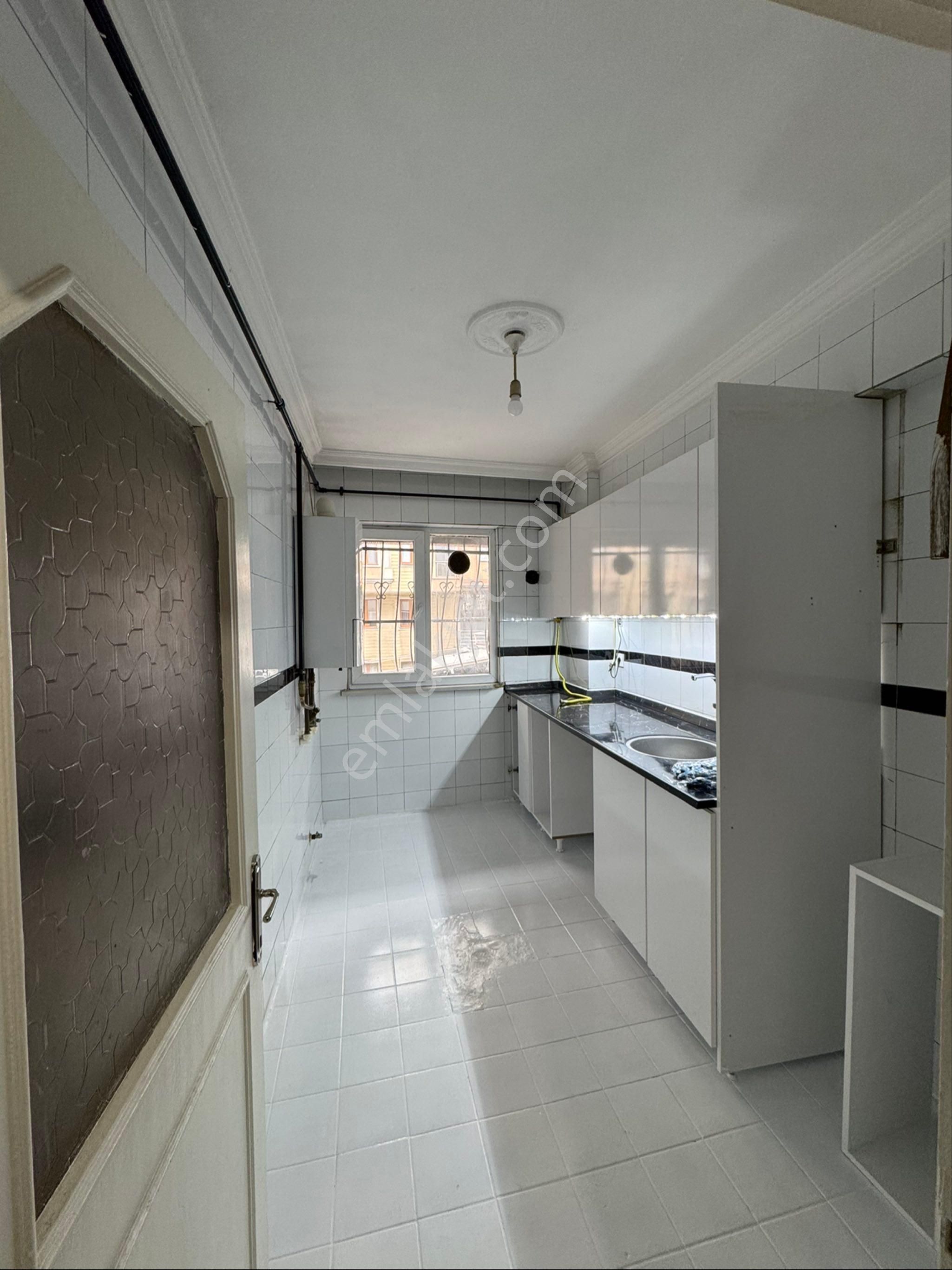 Sahibinden | Tramvaya 2-3 Dk | 2+1 80m² | Esentepe Mah. Eyüpsultan - Görsel 2