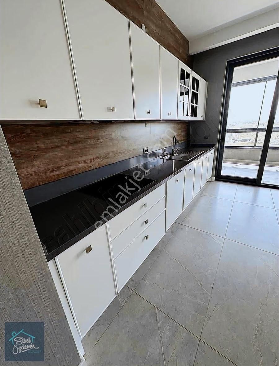 Natura Alacaatlı Bahçe Kullanımlı Farklı Tasarımlı Kiralık Daire - Görsel 2