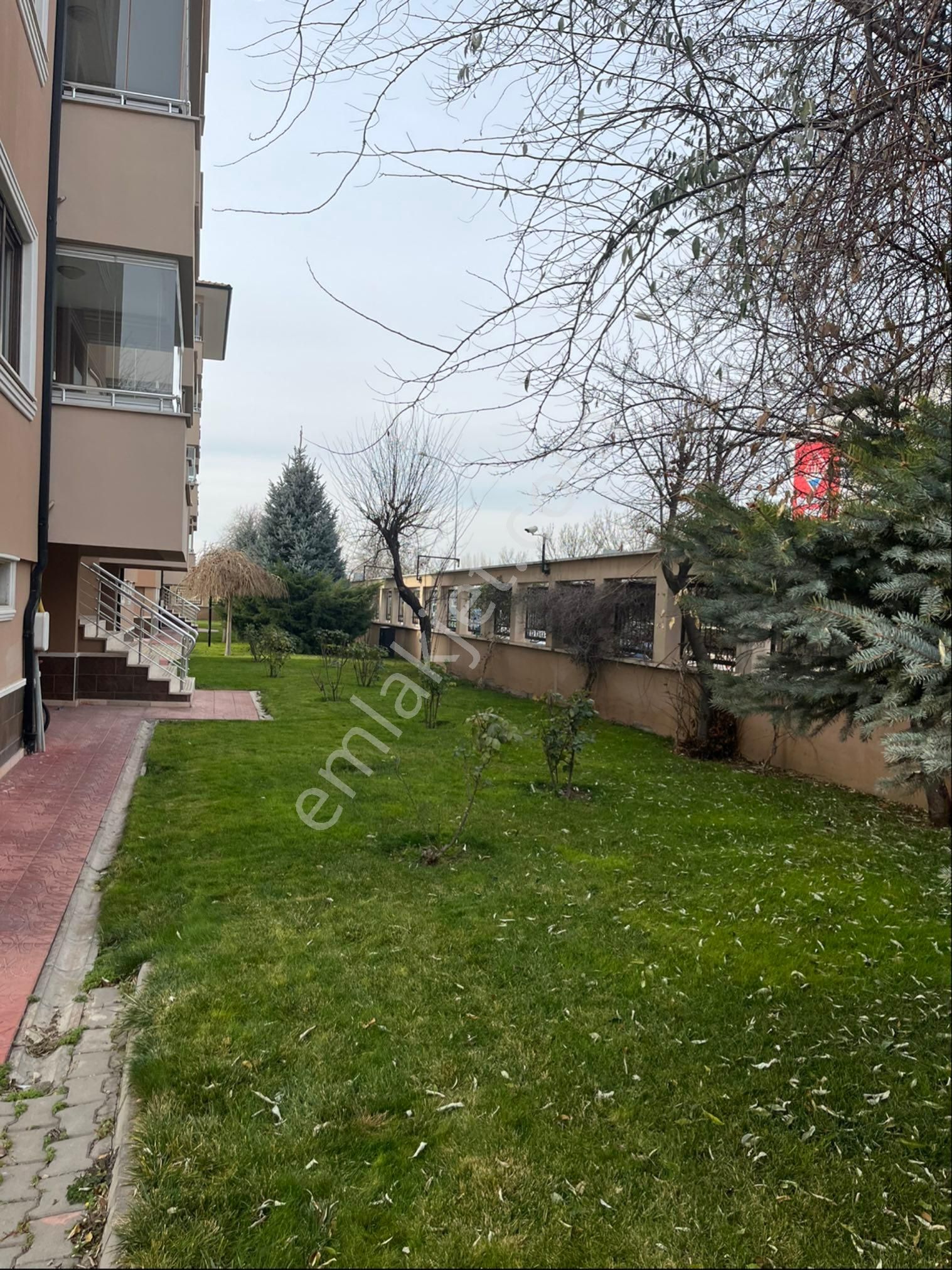 Batıkent Bahçeşehir Koleji Karşısında Havuzlu Sitede Kiralık 4+1 - Görsel 21
