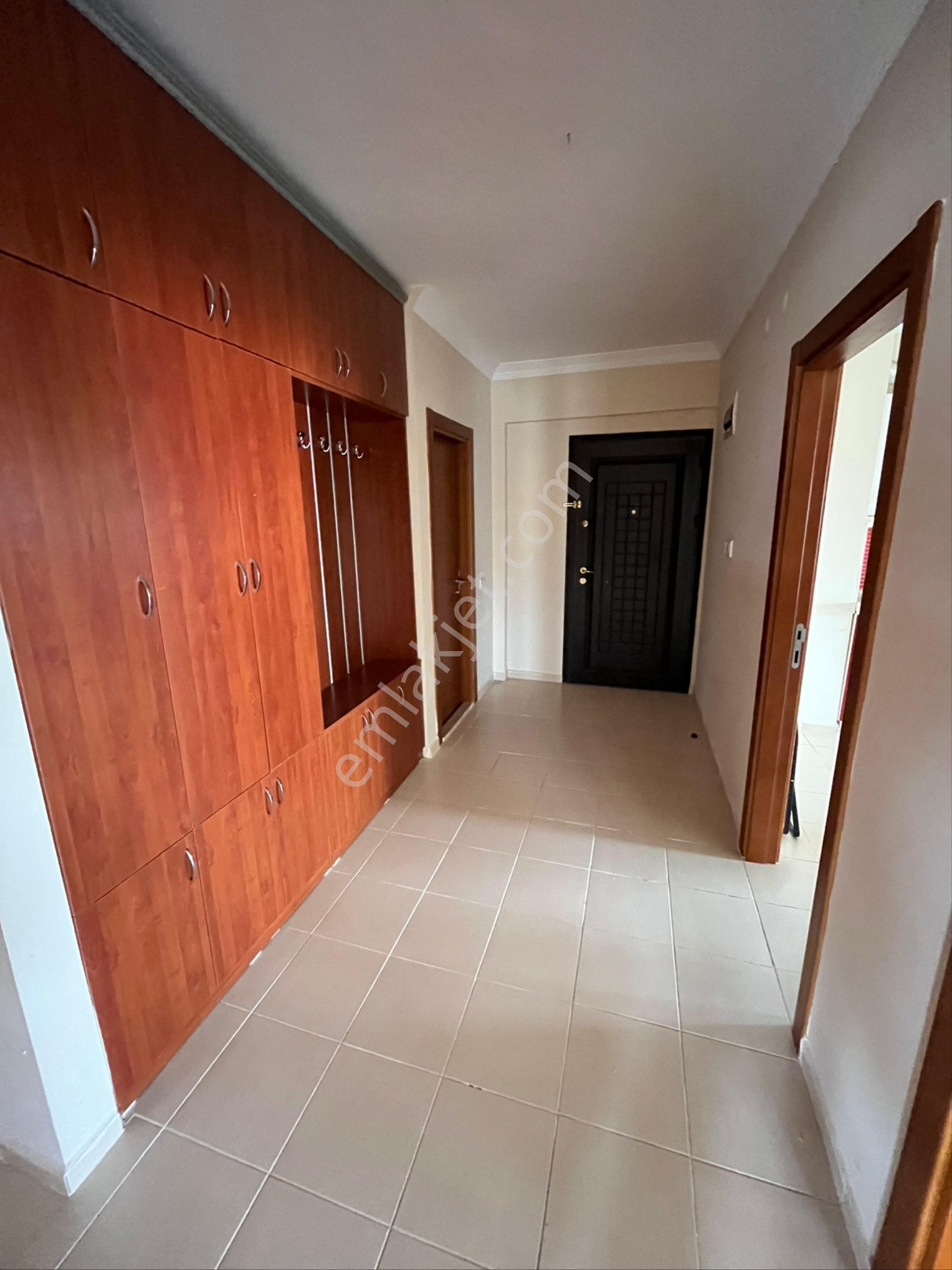 Batıkent Bahçeşehir Koleji Karşısında Havuzlu Sitede Kiralık 4+1 - Görsel 7