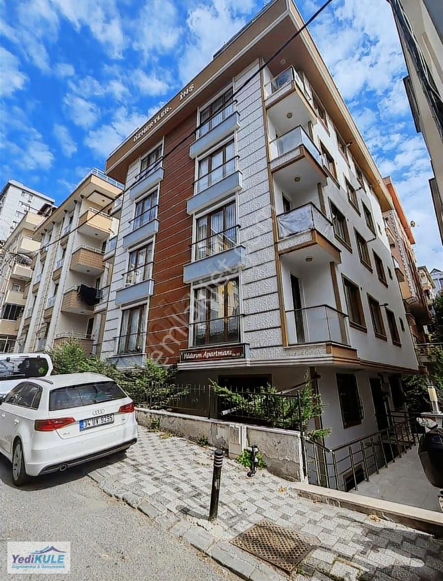 Armağanevler De Metroya 300 Metre Mesafe Ful Eşyalı 2+2 Daire - Görsel 15