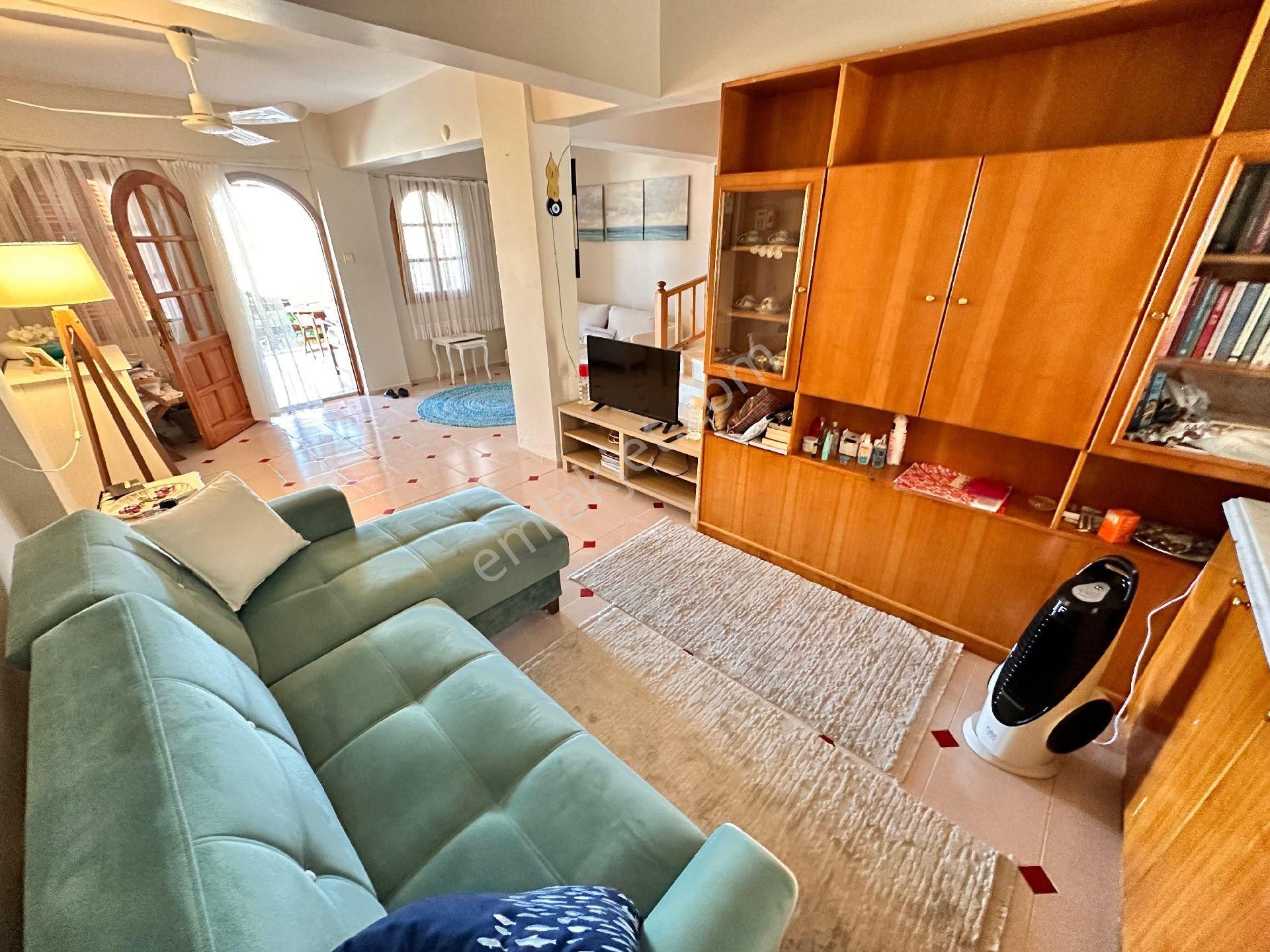 Kuşadası Soğucak Mah .de Tŕıpleks Vılla - Görsel 22