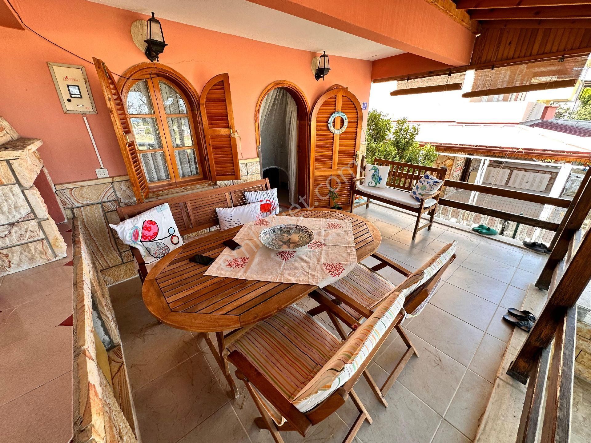 Kuşadası Soğucak Mah .de Tŕıpleks Vılla - Görsel 15