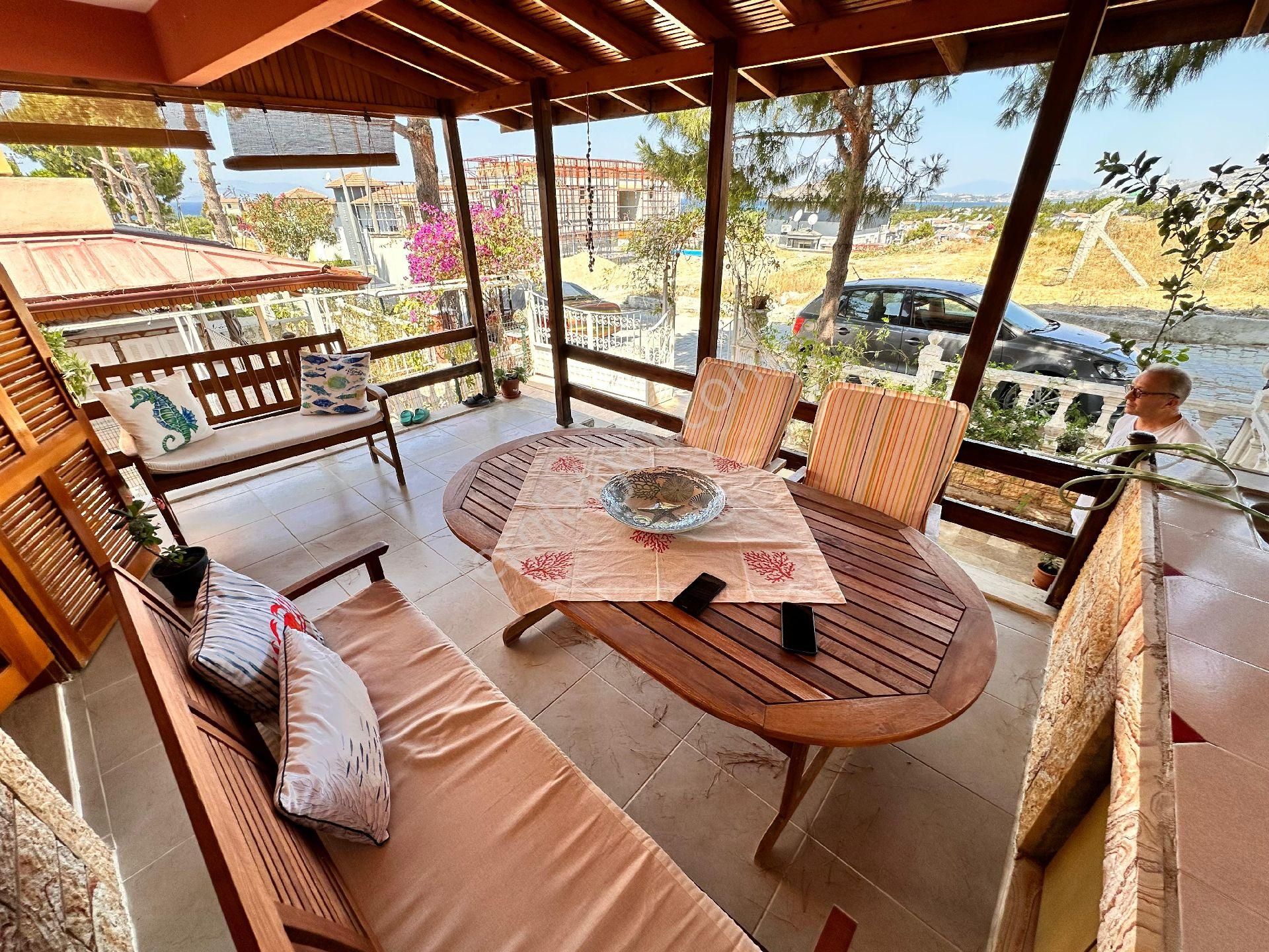 Kuşadası Soğucak Mah .de Tŕıpleks Vılla - Görsel 14