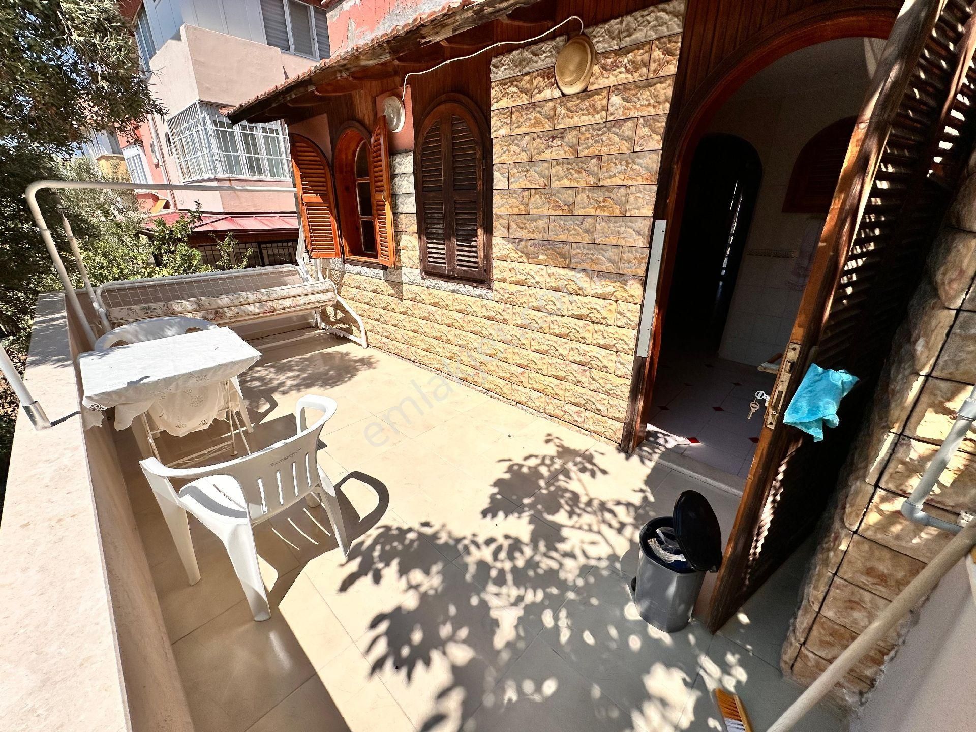 Kuşadası Soğucak Mah .de Tŕıpleks Vılla - Görsel 6