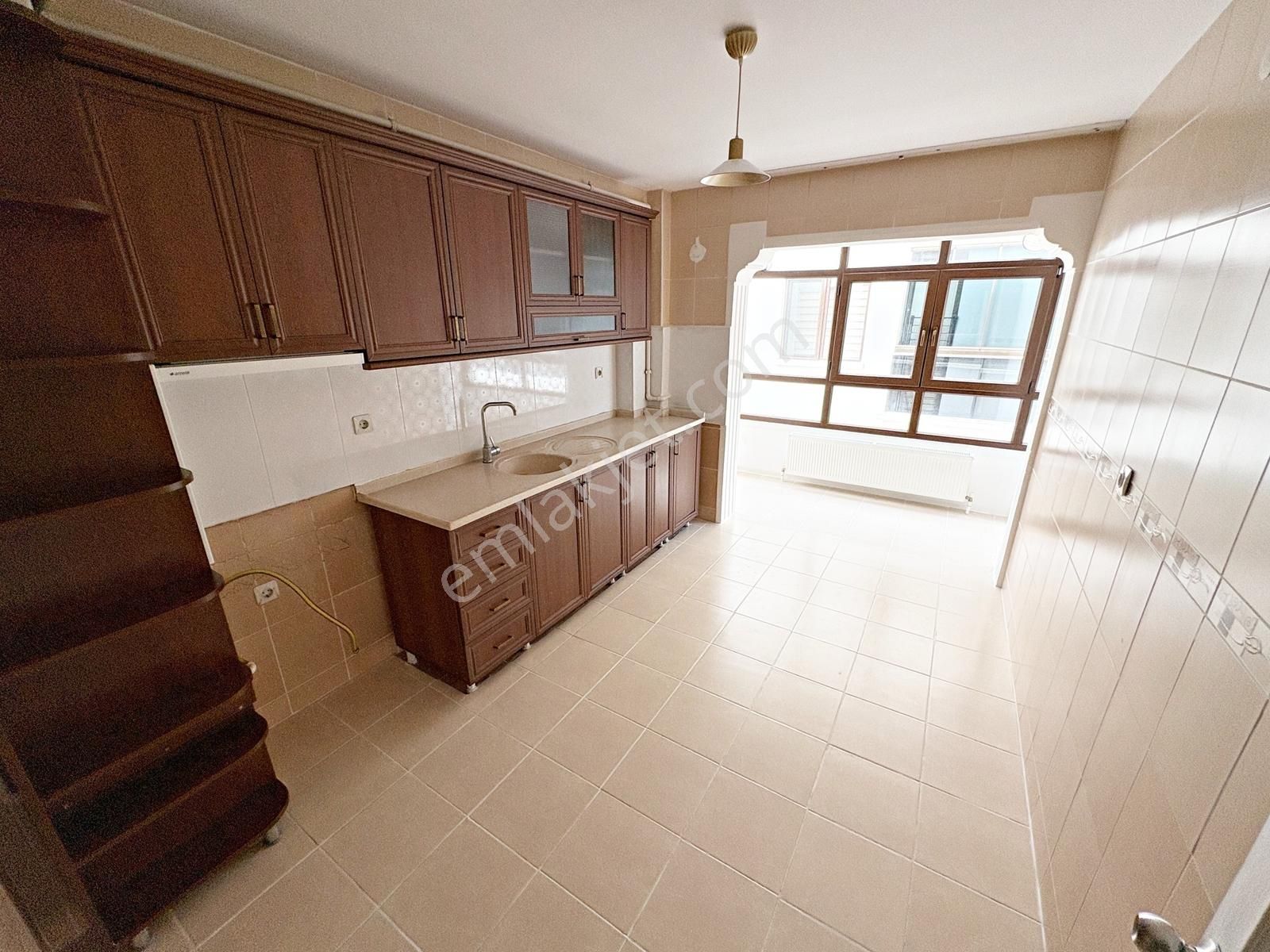 3+1 2.kat Antares Avm Yakını Merkezi Konum Yeni Bina Asansörlü - Görsel 2