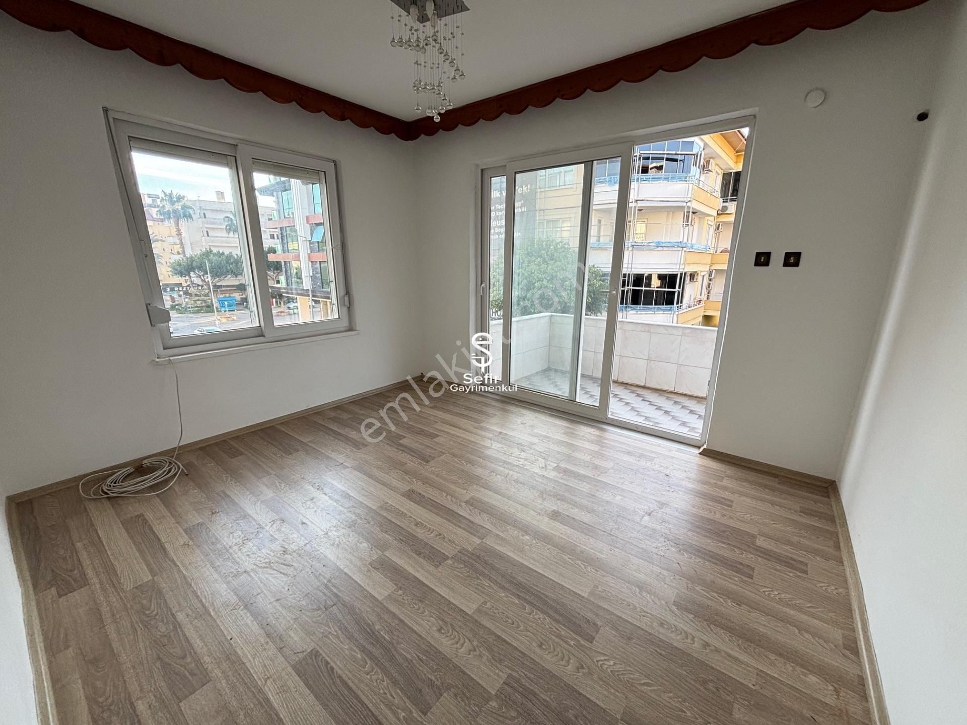 Alanya Obagöl'de Denize 150 Metre 3+1 Kiralık Daire - Görsel 2