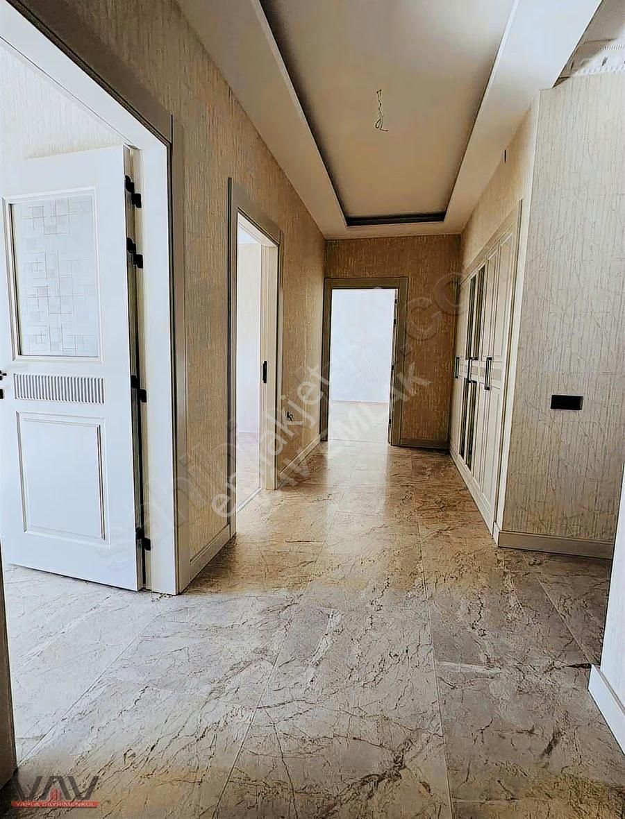 Beyşehir Yolu Yanı Cihanbahçe Konaklarında Satılık 4.5+1 Daire - Görsel 2