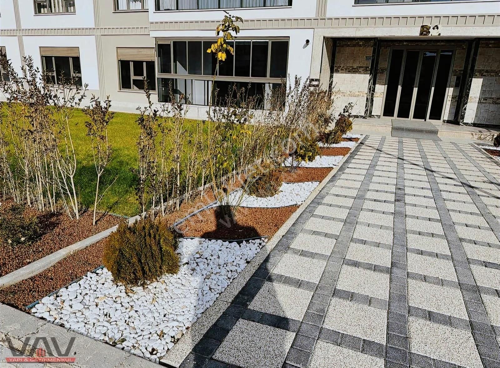 Beyşehir Yolu Yanı Cihanbahçe Konaklarında Satılık 4.5+1 Daire - Görsel 10