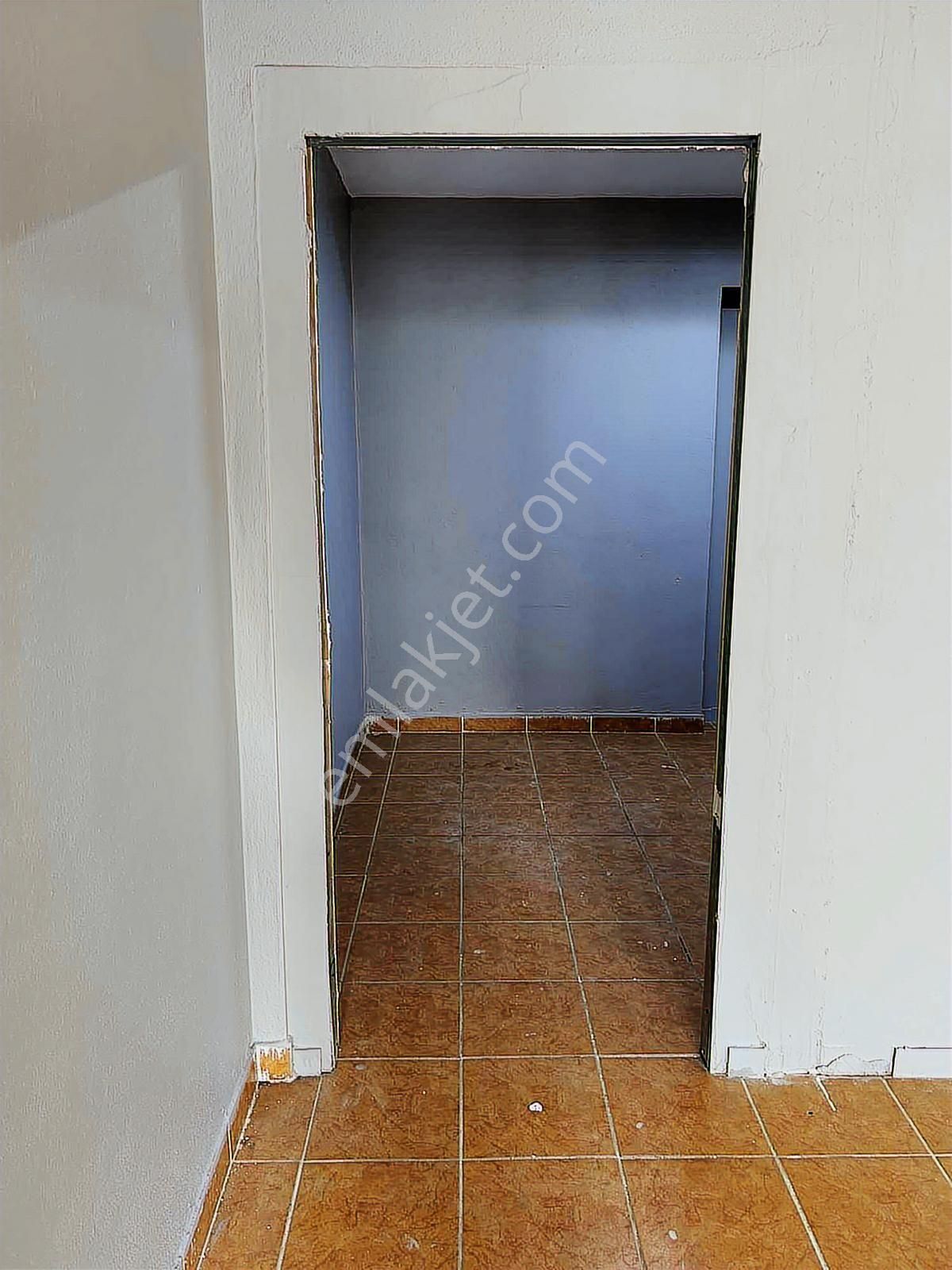 Kiralık 65m2 Mağaza Veya Depo - Görsel 23