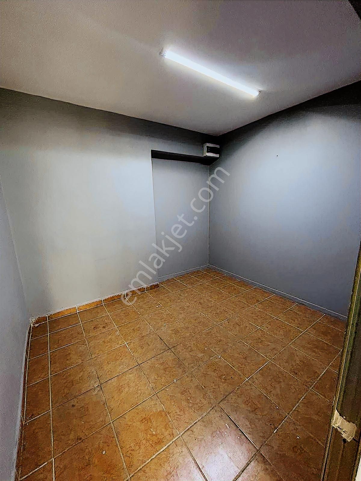 Kiralık 65m2 Mağaza Veya Depo - Görsel 8