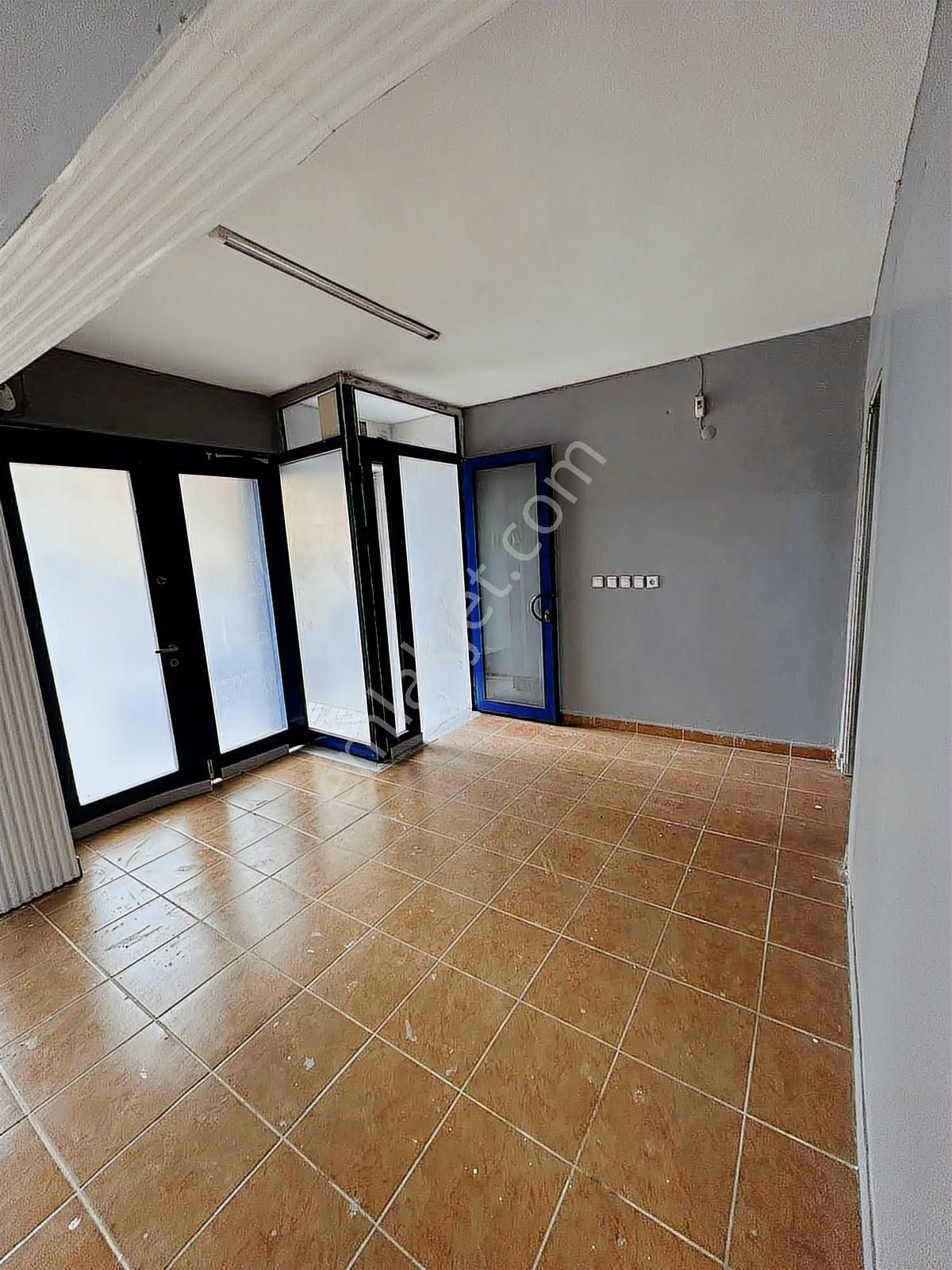 Kiralık 65m2 Mağaza Veya Depo - Görsel 28