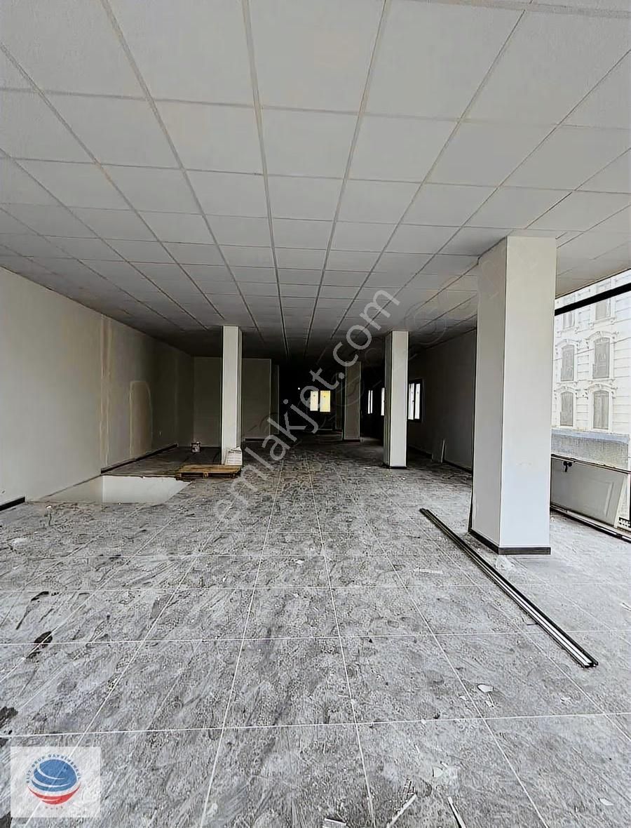 Tabela Değeri Yüksek! Sultanbeyli Yanyol Cepheli Satılık Dükkan - Görsel 18