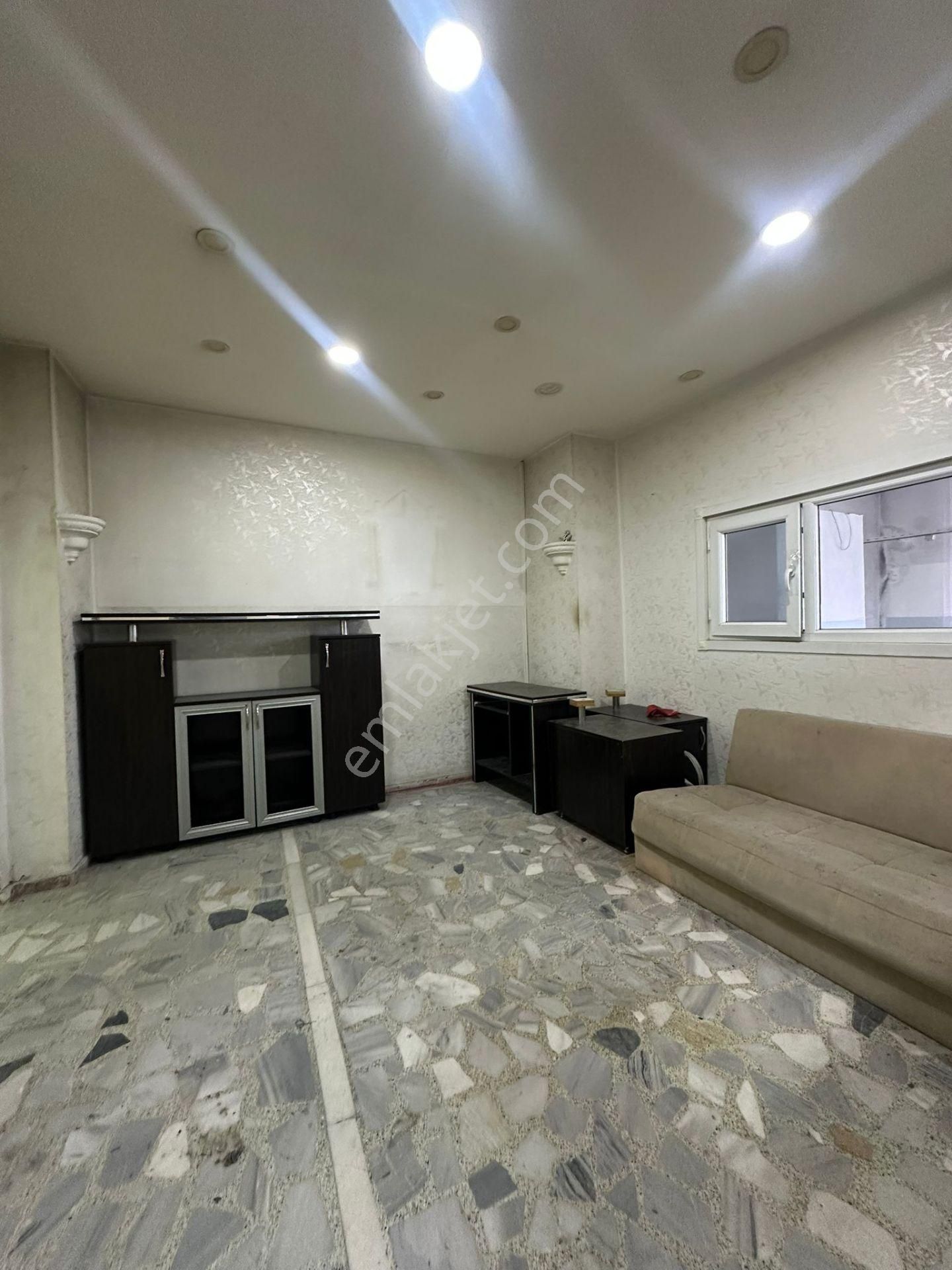 Arı Emlaktan 245 M2 Dükkan - Görsel 2