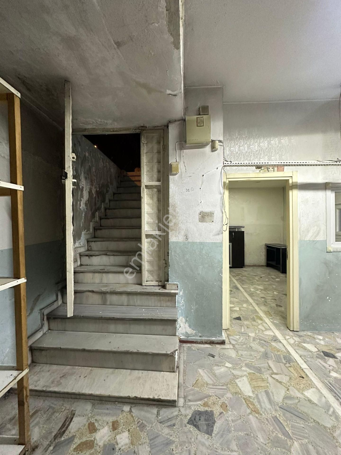 Arı Emlaktan 245 M2 Dükkan - Görsel 18