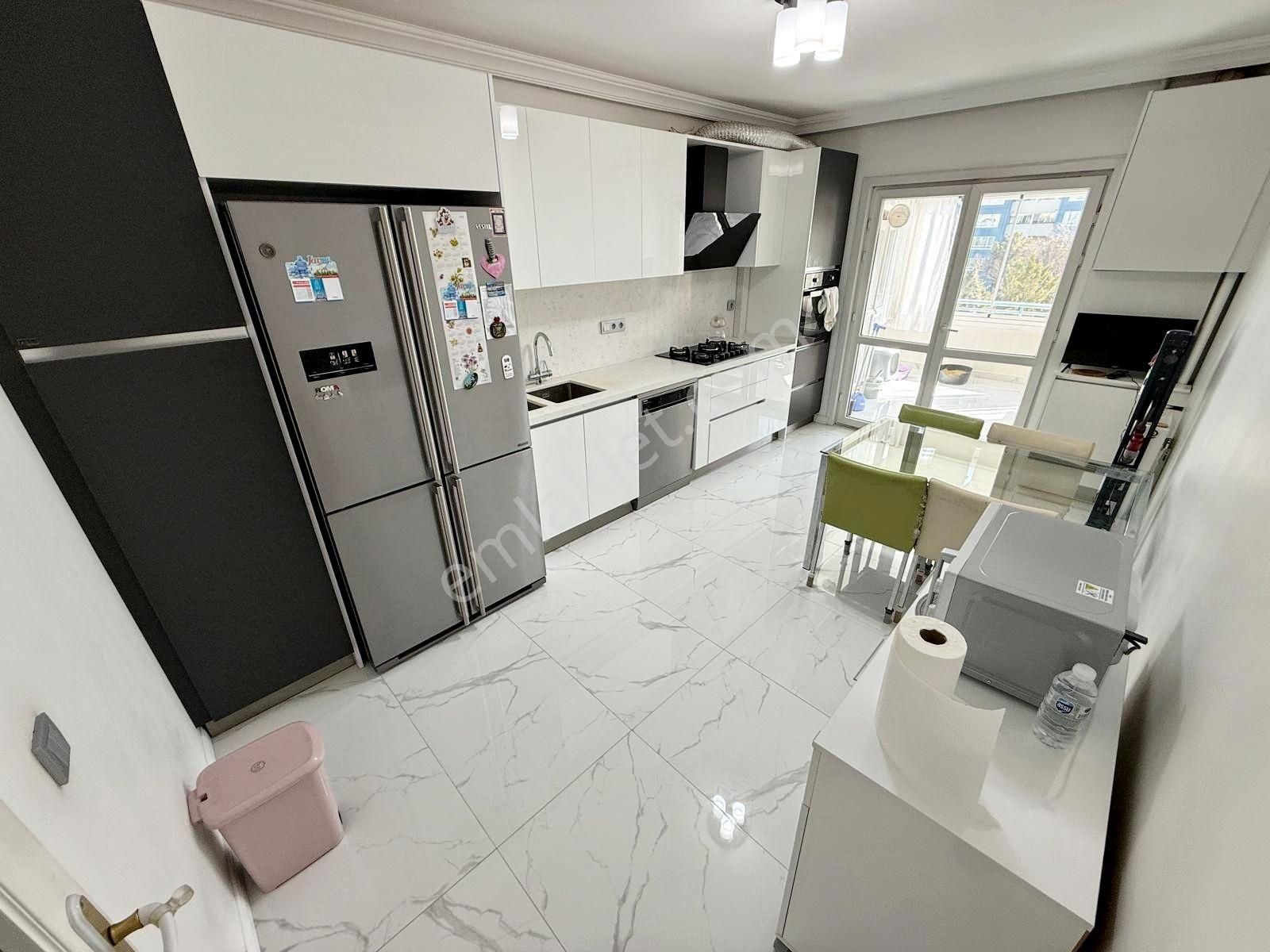 Güler^den Eryaman Evlerinde 2.kat 3+1 Geniş Tip Peyzaj Cephe D.g - Görsel 12