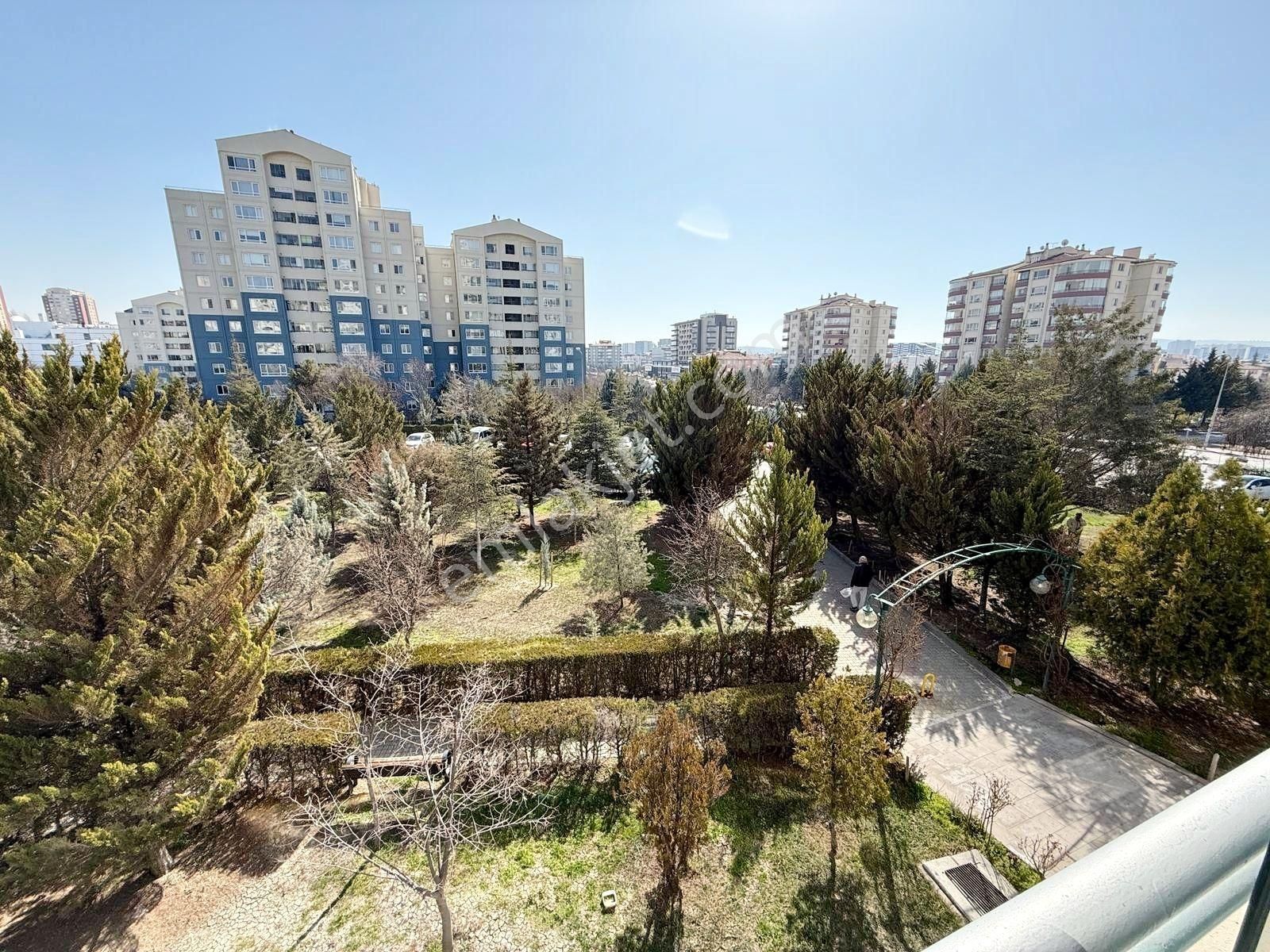 Güler^den Eryaman Evlerinde 2.kat 3+1 Geniş Tip Peyzaj Cephe D.g - Görsel 28